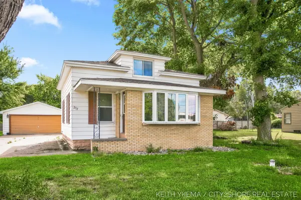 217 N Franklin Street, Zeeland, MI 49464