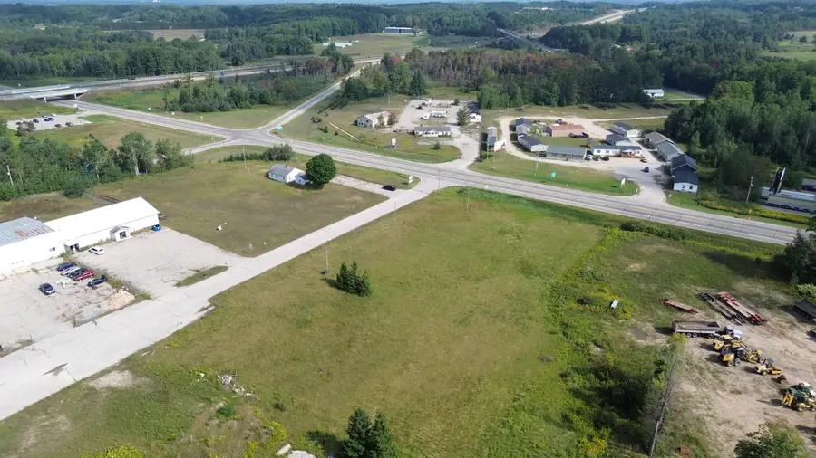 8436 M-115, Cadillac, MI 49601 - #3