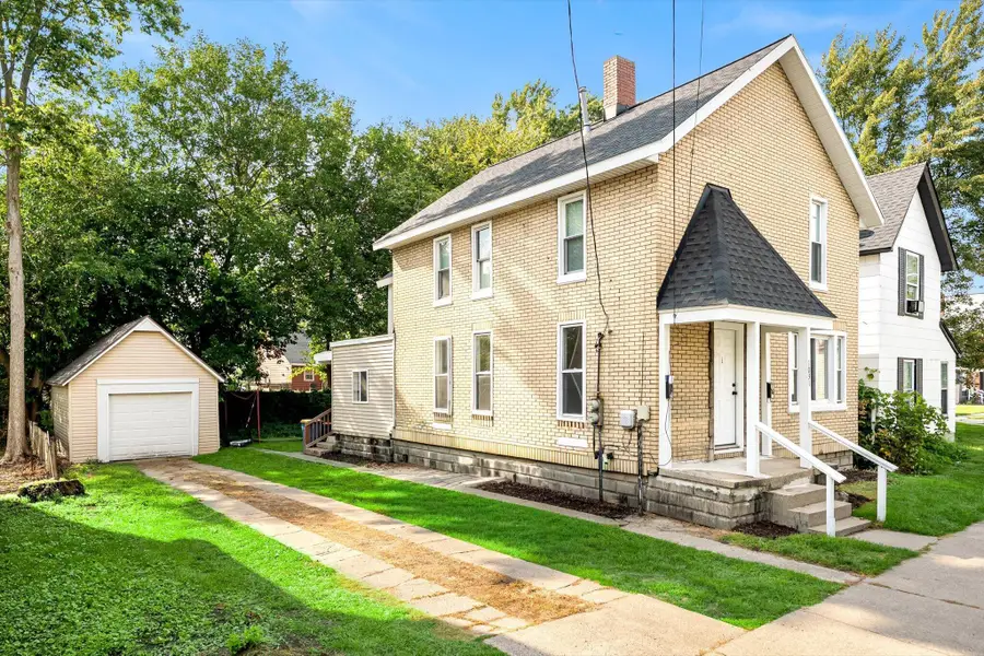 1031 Hamilton Avenue Nw, Grand Rapids, MI 49504 - #2
