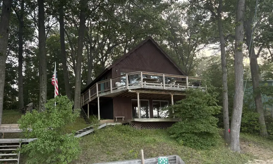 593 N 72nd Avenue, Hart, MI 49420 - #2