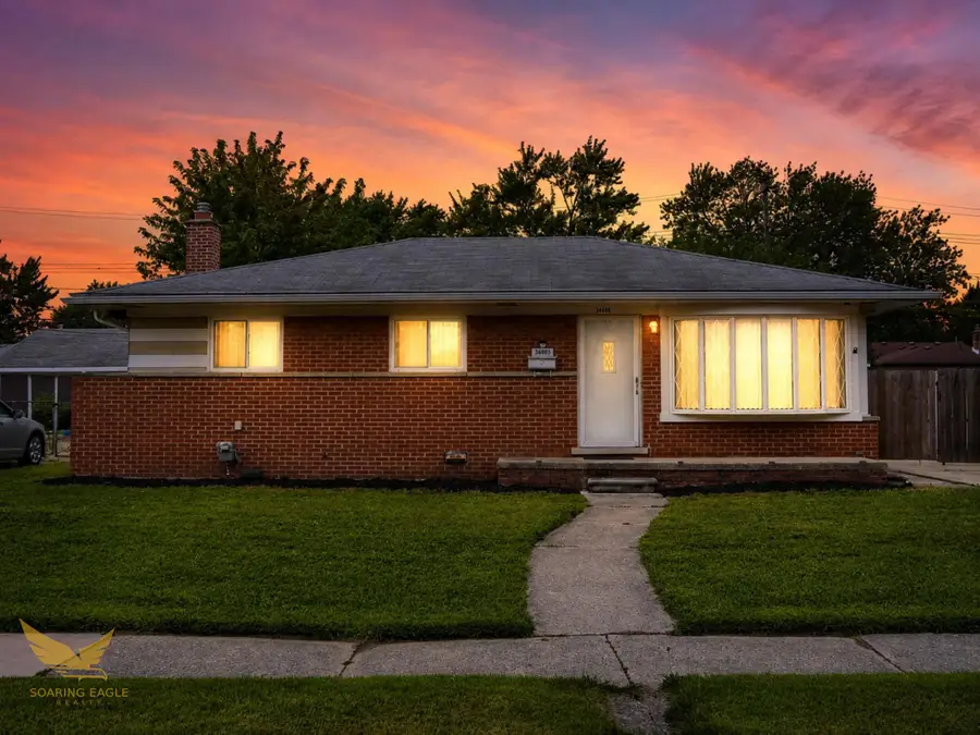 36005 Lucerne Street, Clinton Township, MI 48035 - #2