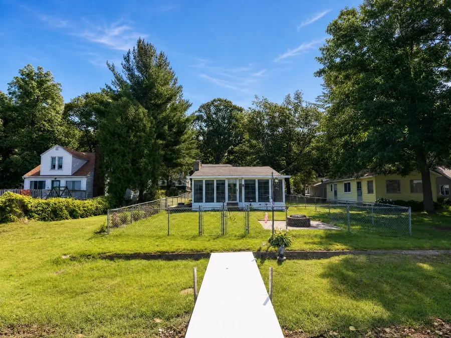 124 Peterson Drive, Gobles, MI 49055 - #2