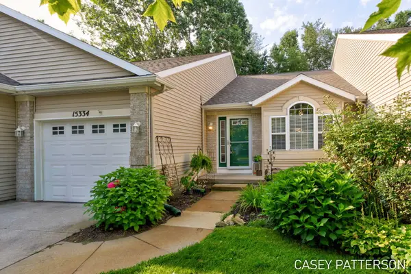 15334 Winchester Circle, Grand Haven, MI 49417