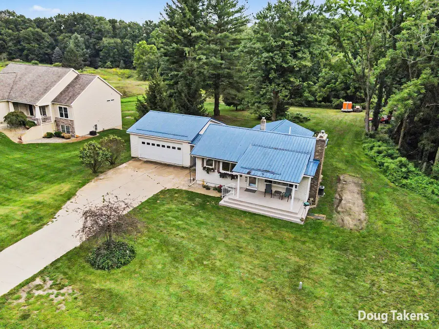 538 108th Street, Caledonia, MI 49316 - #2
