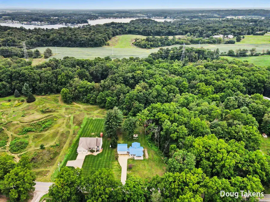 538 108th Street, Caledonia, MI 49316 - #3
