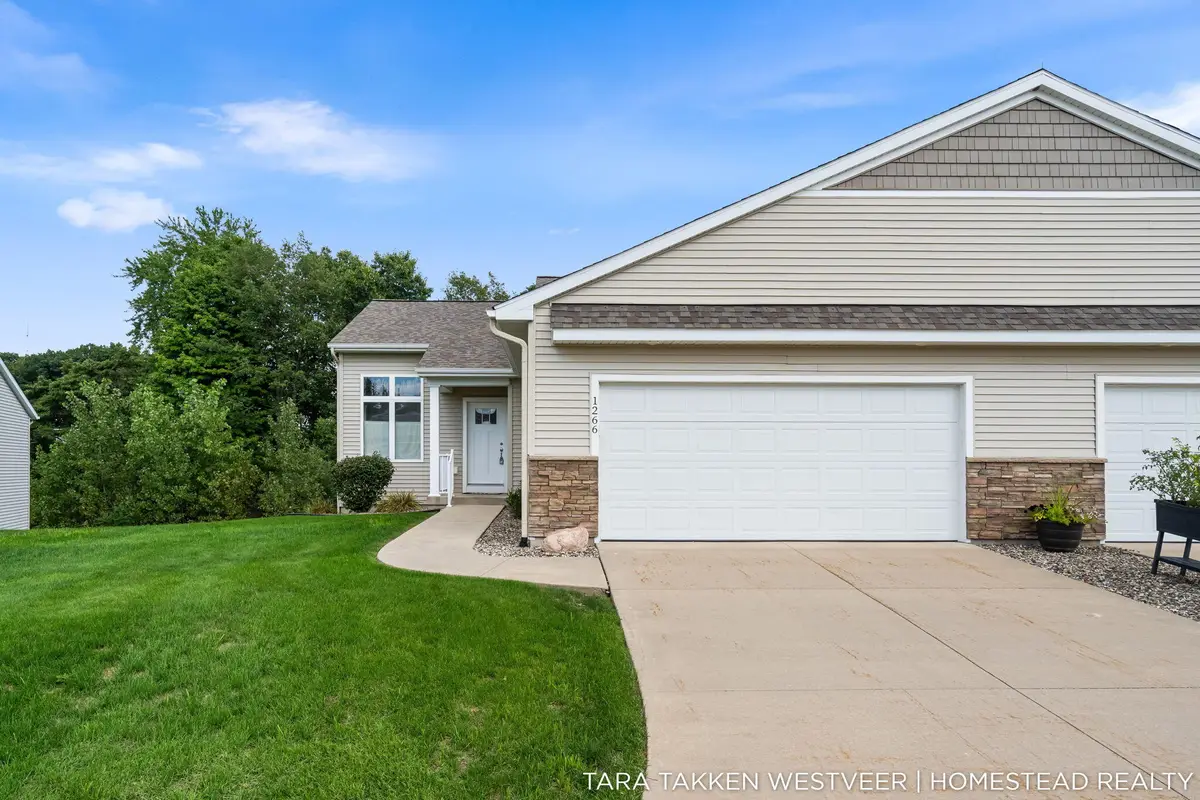 1266 S Village Circle, Kalamazoo, MI 49009 - #1
