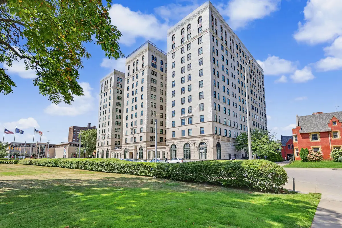 15 E Kirby Street #426, Detroit, MI 48202 - #1