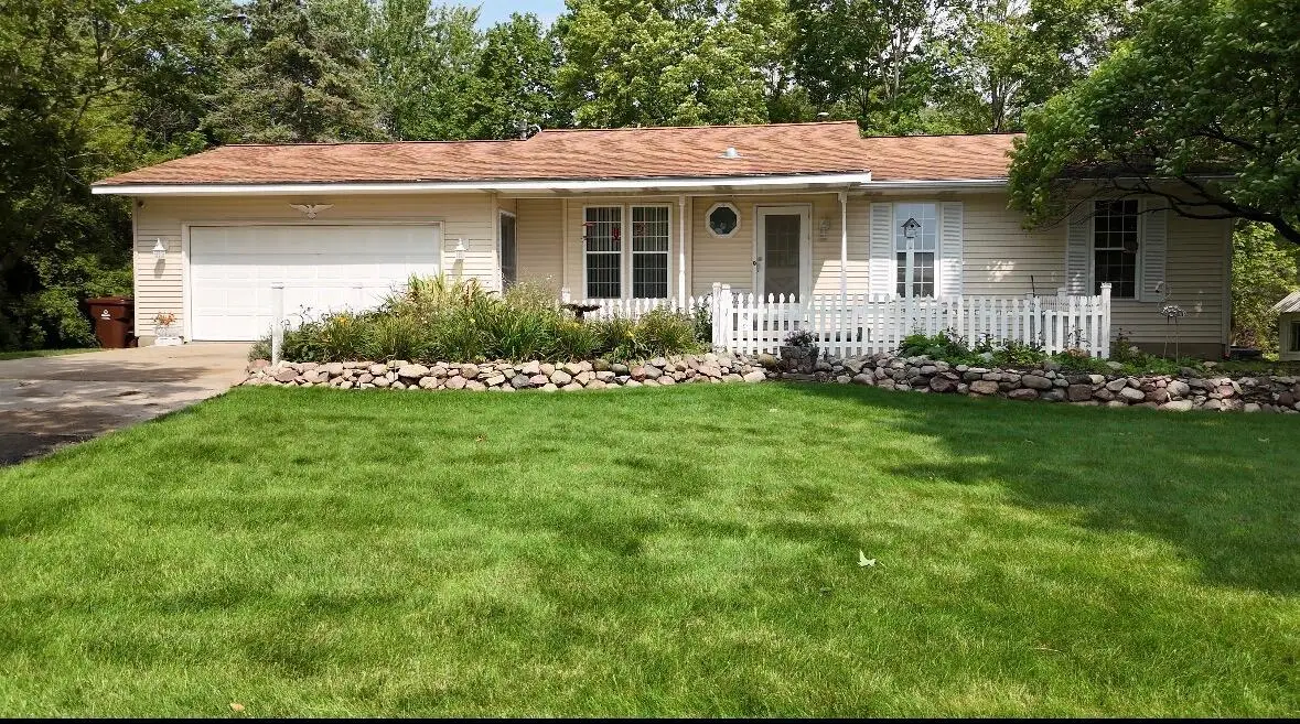 2199 15 Mile Road Ne, Sparta, MI 49345 - #1