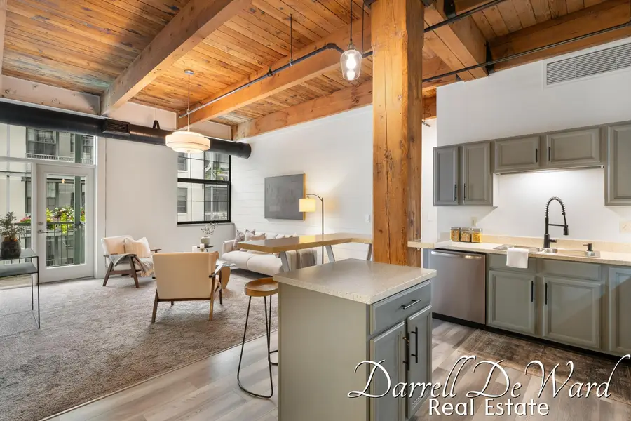 940 Monroe Avenue Nw #221, Grand Rapids, MI 49503 - #2