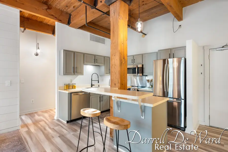 940 Monroe Avenue Nw #221, Grand Rapids, MI 49503 - #3