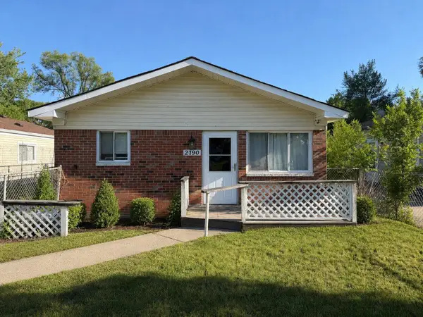 2190 Garrick Avenue, Warren, MI 48091