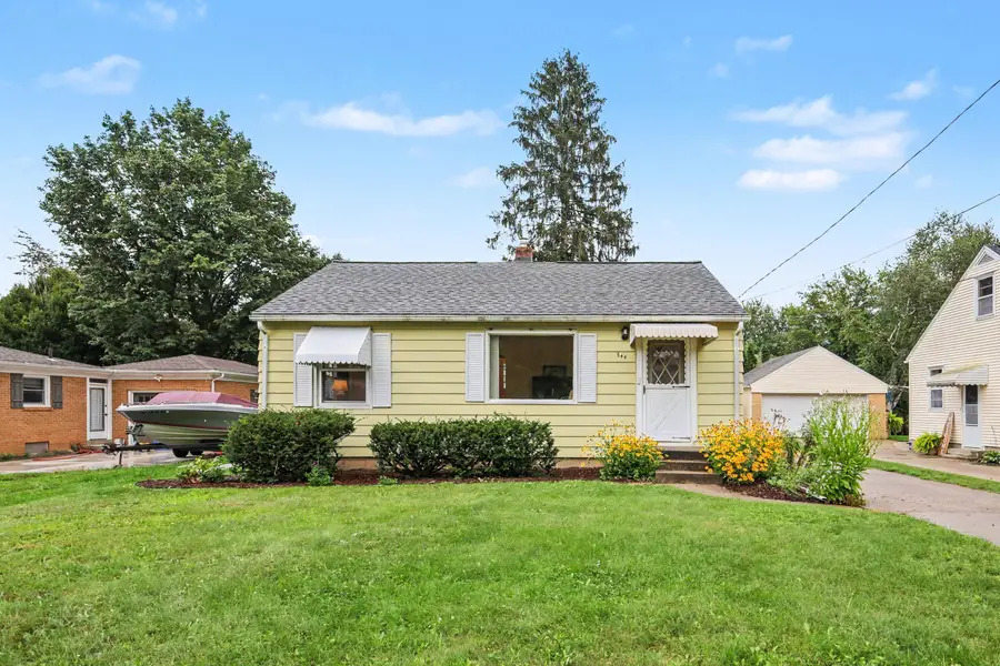 544 Charlotte Avenue Nw, Grand Rapids, MI 49504 - #2