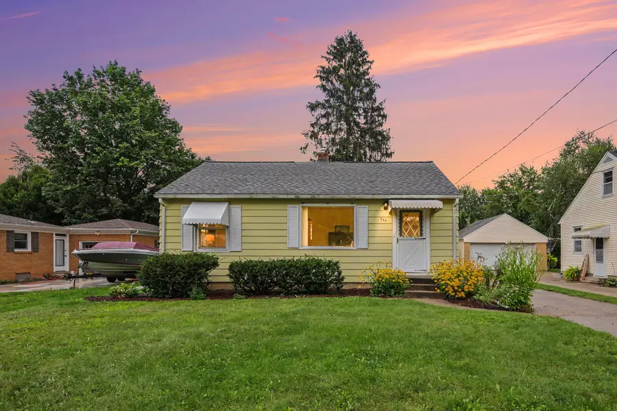 544 Charlotte Avenue Nw, Grand Rapids, MI 49504 - #3