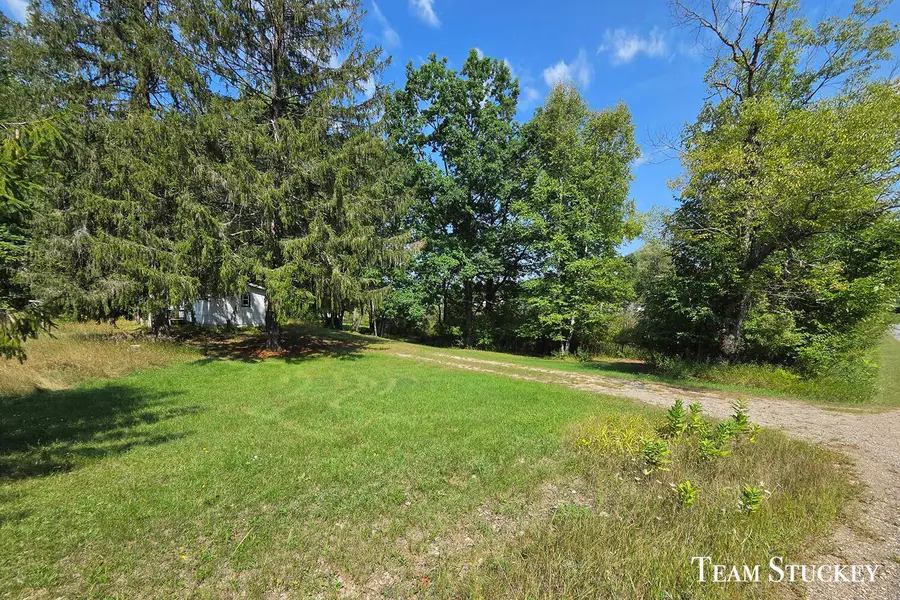 18542 9 Mile Road, Reed City, MI 49677 - #2
