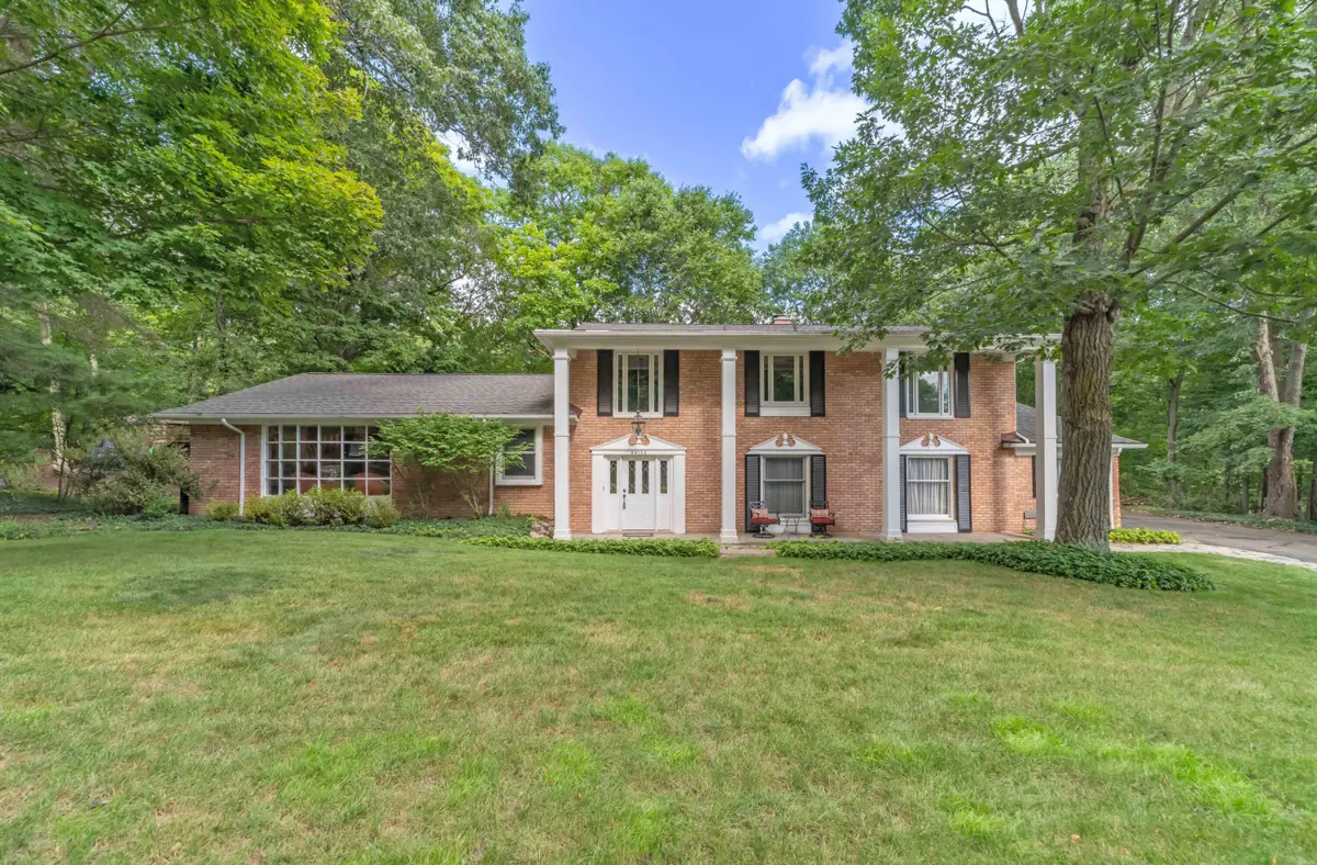 34150 Hunters Row, Farmington Hills, MI 48331 - #1