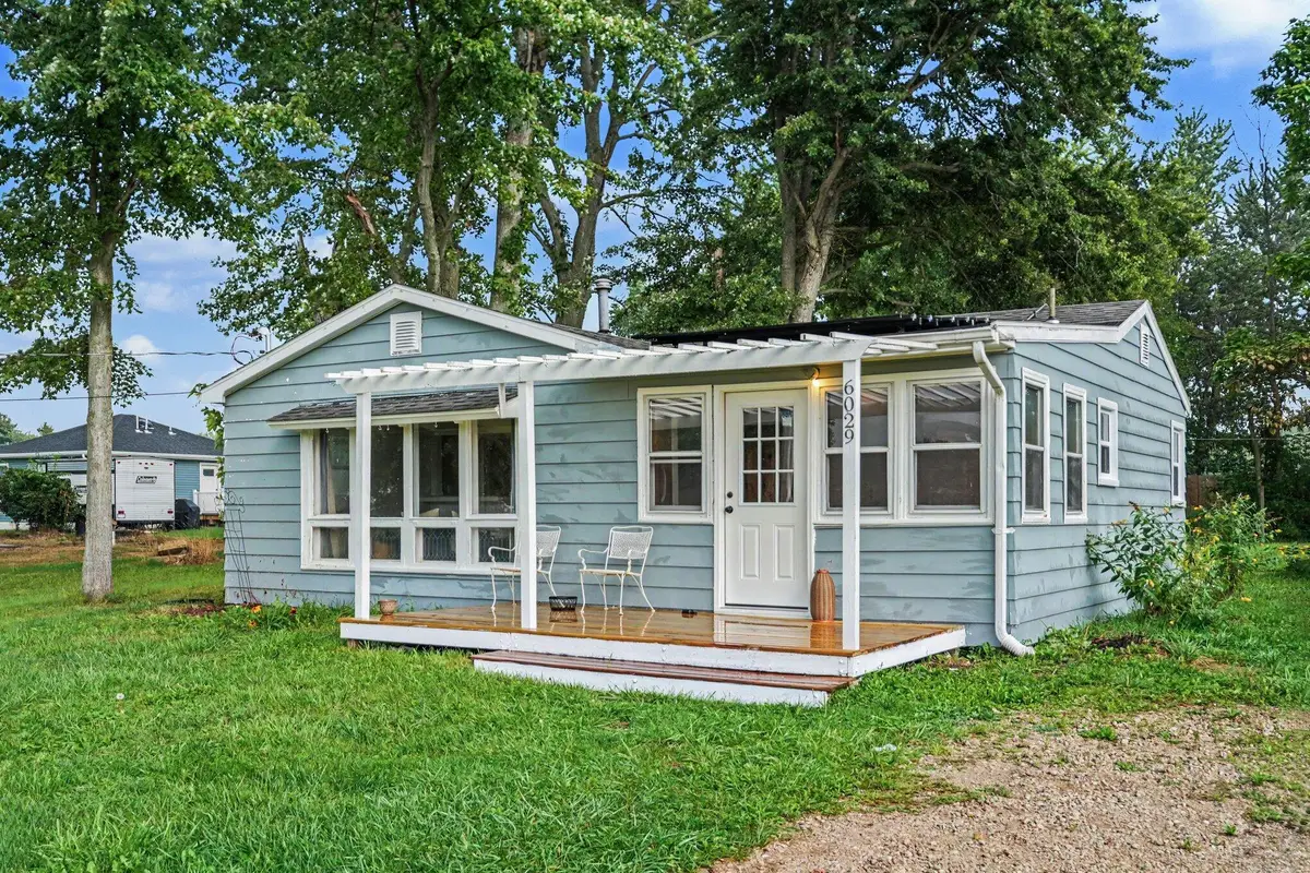 6029 Keigley Street, Coloma, MI 49038 - #1