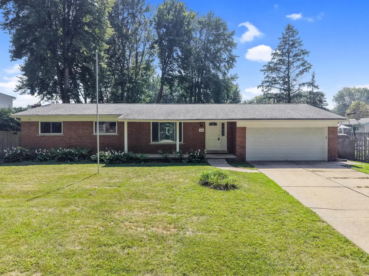25436 Cortez Street, Harrison Township, MI 48045 - #1