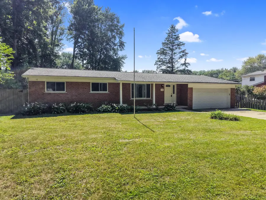 25436 Cortez Street, Harrison Township, MI 48045 - #2