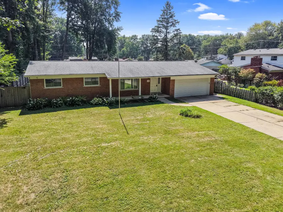 25436 Cortez Street, Harrison Township, MI 48045 - #3
