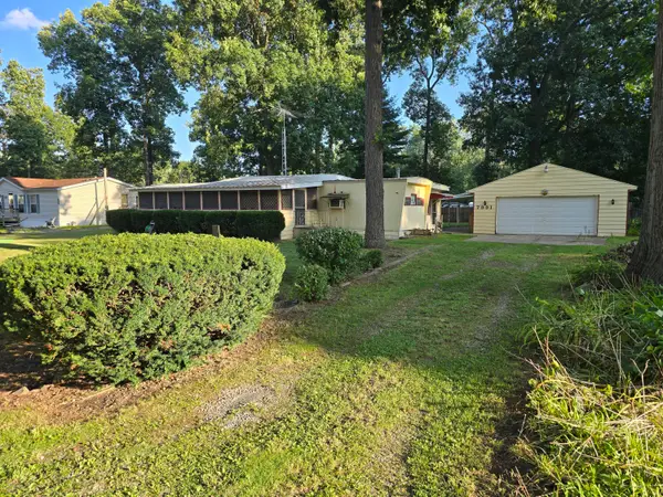 7991 Ivan Drive, Parma, MI 49269