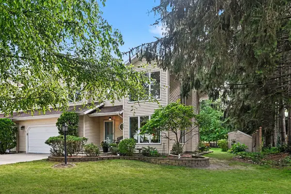776 North Shore Drive, South Haven, MI 49090
