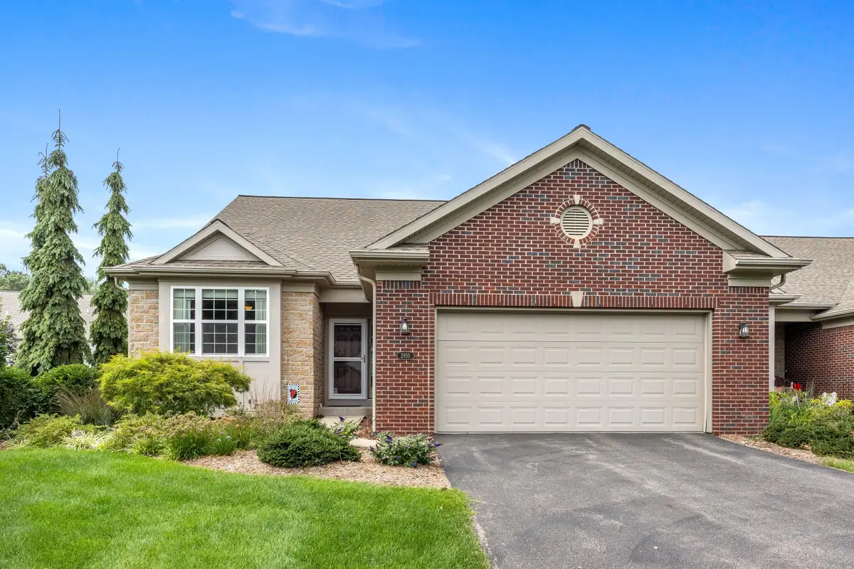 2955 Woodridge Circle Ne, Grand Rapids, MI 49525 - #1