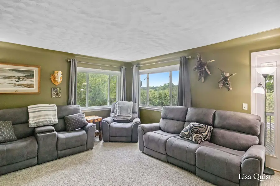 16271 Albrecht Avenue Ne, Cedar Springs, MI 49319 - #3