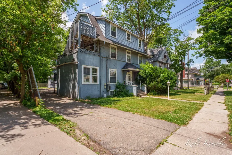 908 S Park Street, Kalamazoo, MI 49001 - #2