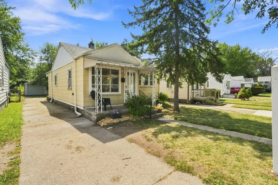 7530 Westminster Avenue, Warren, MI 48091 - #3
