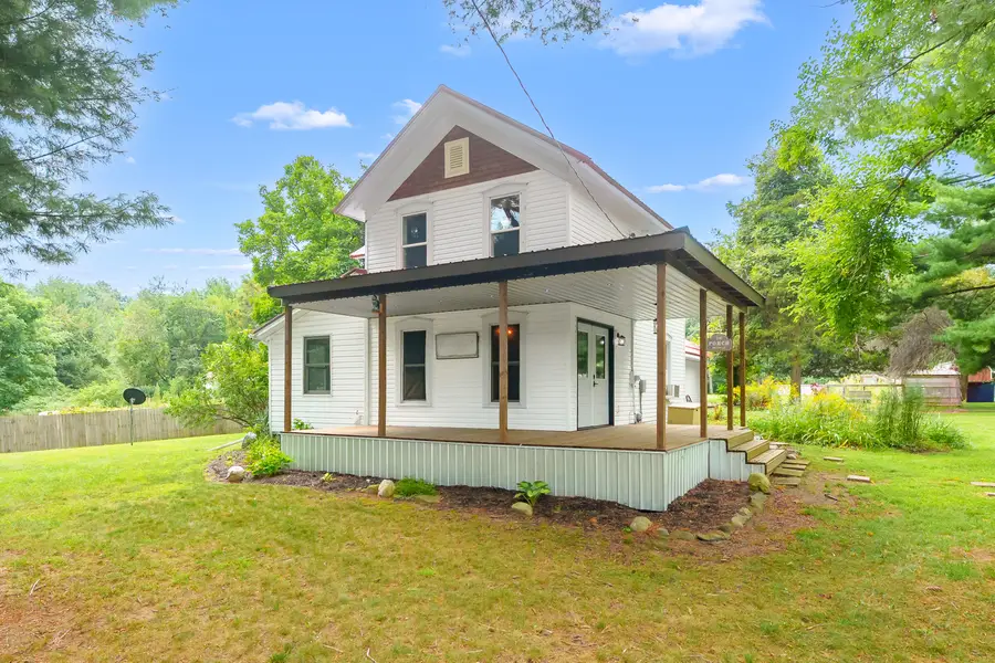 11028 50th Street, Grand Junction, MI 49056 - #2