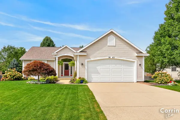 3843 Pine Meadow Drive, Holland, MI 49424