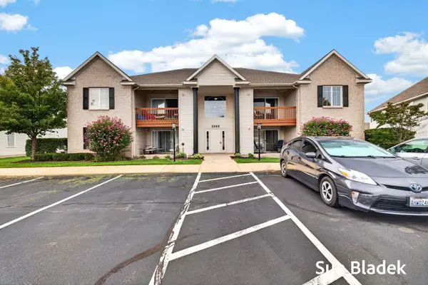 3089 E Crystal Waters Drive #8, Holland, MI 49424