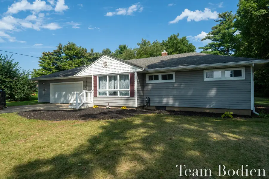 395 E Maple Street, Climax, MI 49034 - #2