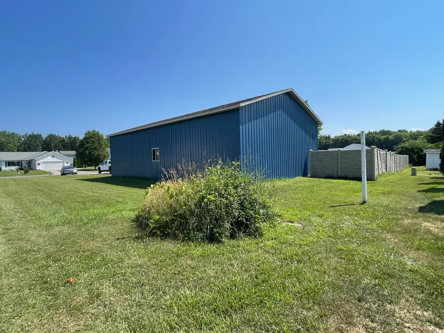 619 Twin Hills Drive, Watervliet, MI 49098 - #3