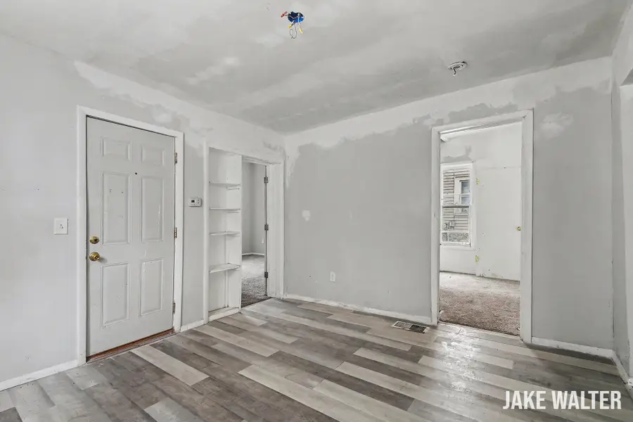 506 Dickinson Street Se, Grand Rapids, MI 49507 - #2