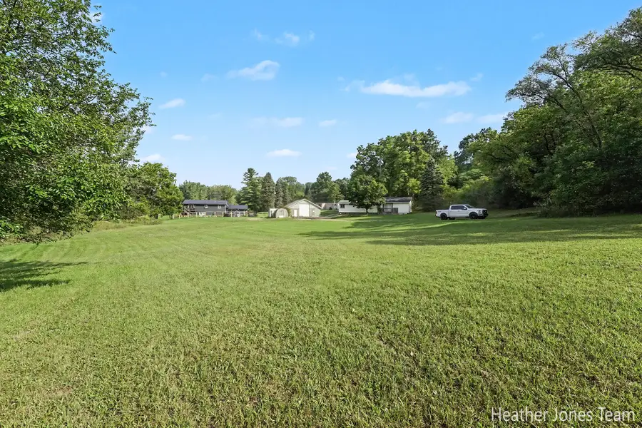 13635 14 Mile Road Ne, Greenville, MI 48838 - #3