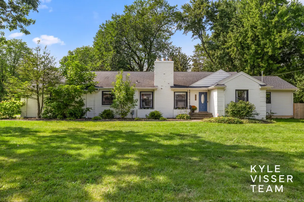 3030 Cascade Road Se, East Grand Rapids, MI 49506 - #1