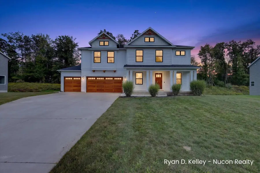11544 Sessions Woods Drive W, Grand Rapids, MI 49534 - #2