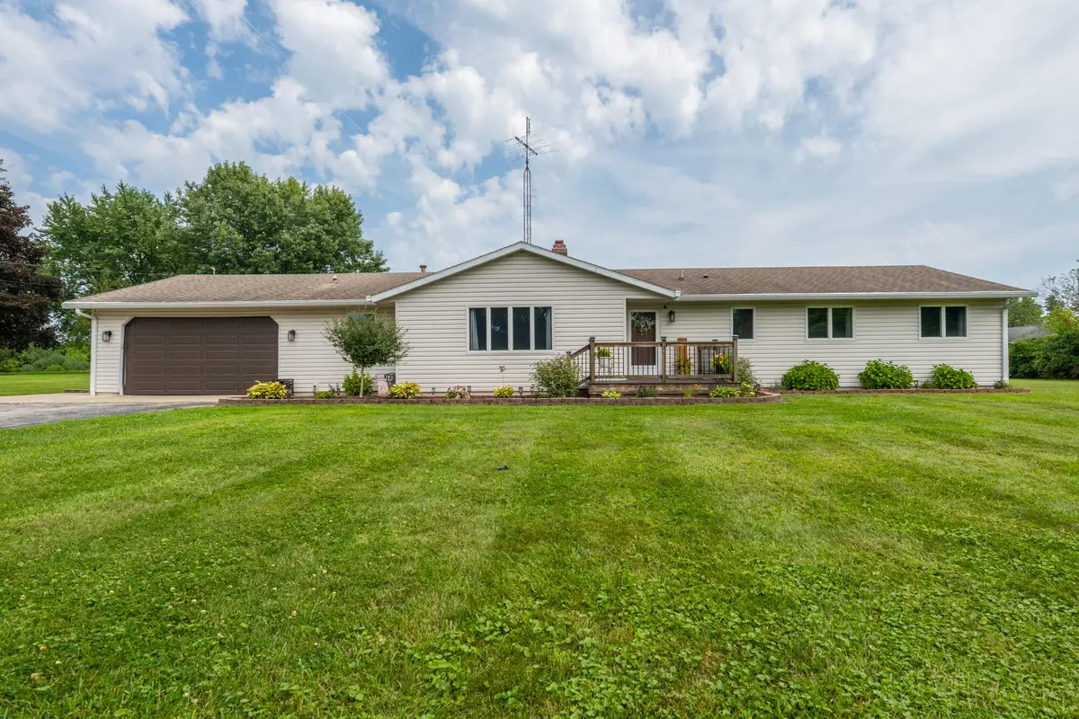 13639 S Three Oaks Road, Sawyer, MI 49125 - #1