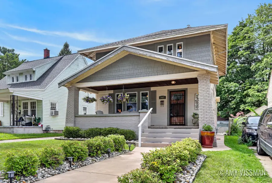 1921 Linden Avenue Se, Grand Rapids, MI 49507 - #2