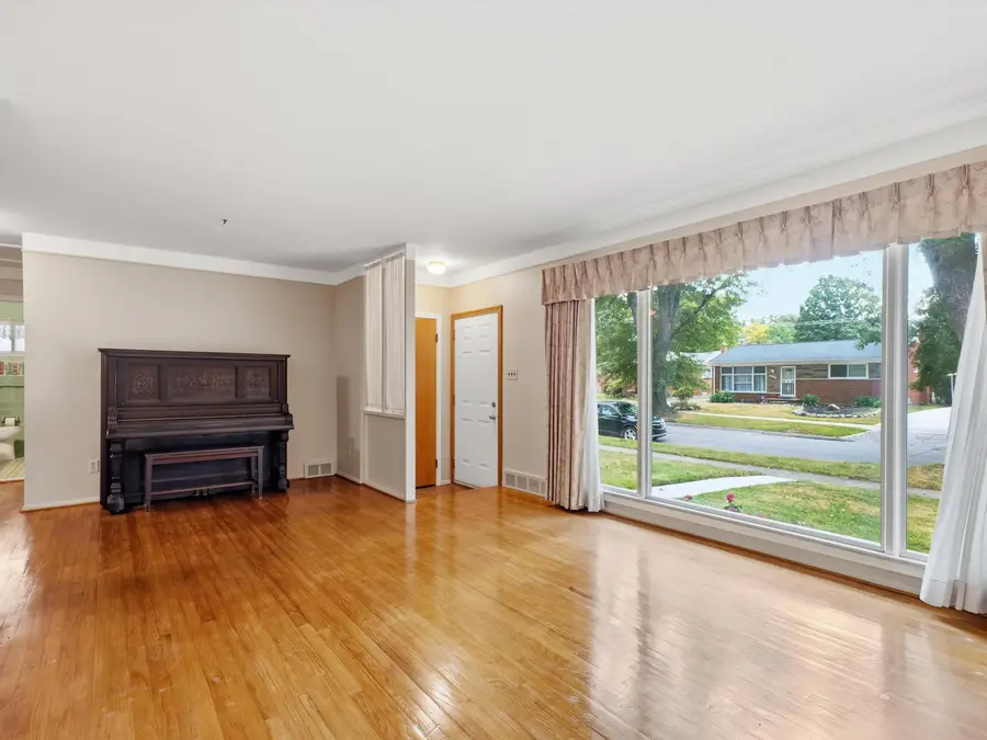25036 Cathedral Street, Redford, MI 48239 - #3