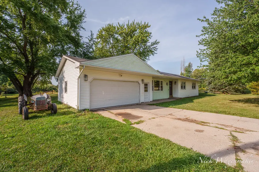 3225 Benston Road, Whitehall, MI 49461 - #2