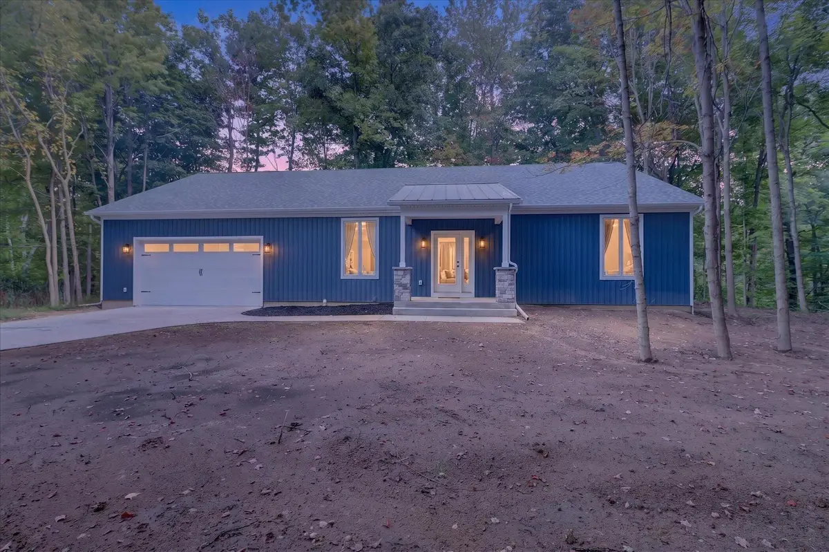 13165 Deer Creek Drive, South Haven, MI 49090 - #1