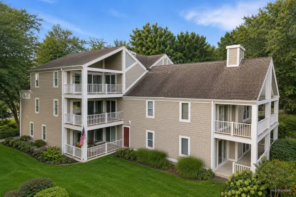 320 Oselka Drive #243, New Buffalo, MI 49117