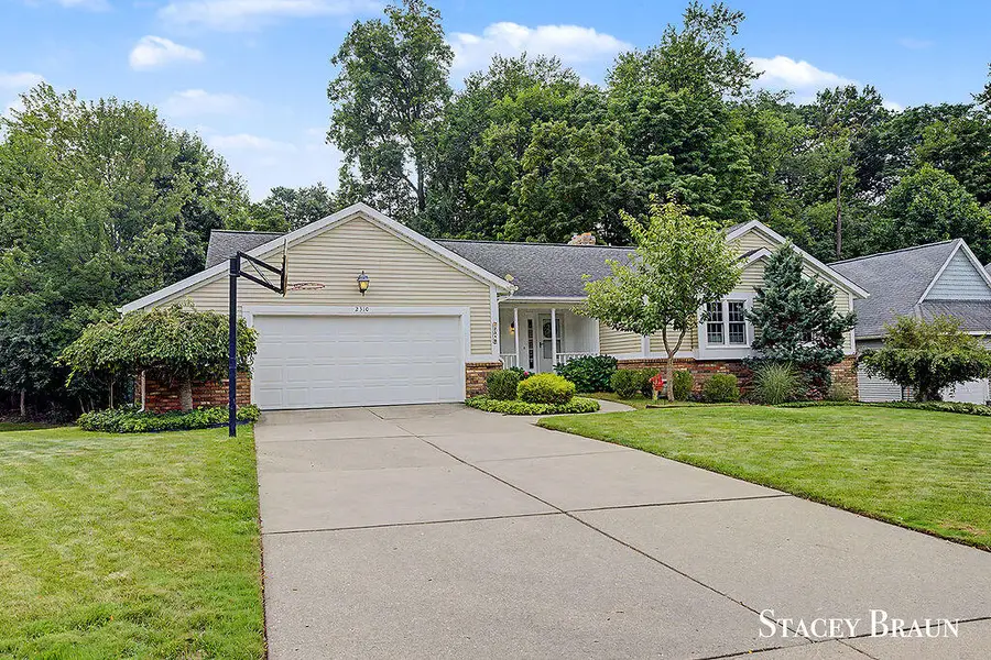 2310 Chelsea Drive Ne, Grand Rapids, MI 49505 - #2