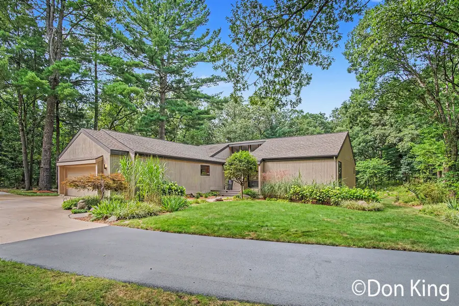 9020 Bailey Drive Ne, Ada, MI 49301 - #3