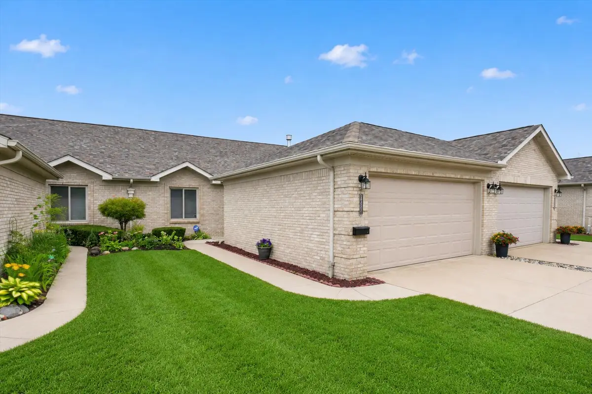 35251 Silver Maple Drive, Clinton Township, MI 48035 - #1