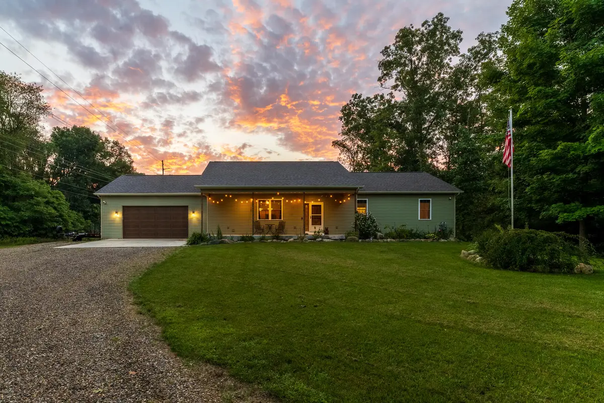 58505 Co Rd 657, Mattawan, MI 49071 - #1
