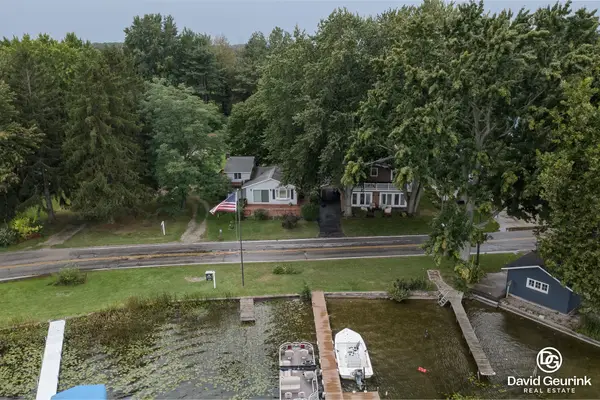 5996 122nd Avenue, Fennville, MI 49408