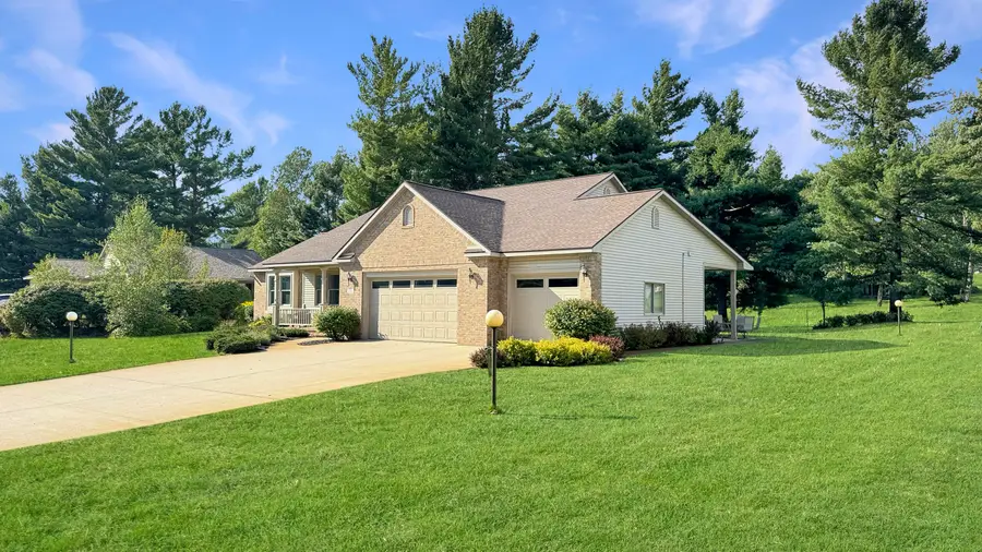 618 White Pine Drive, Cadillac, MI 49601 - #3
